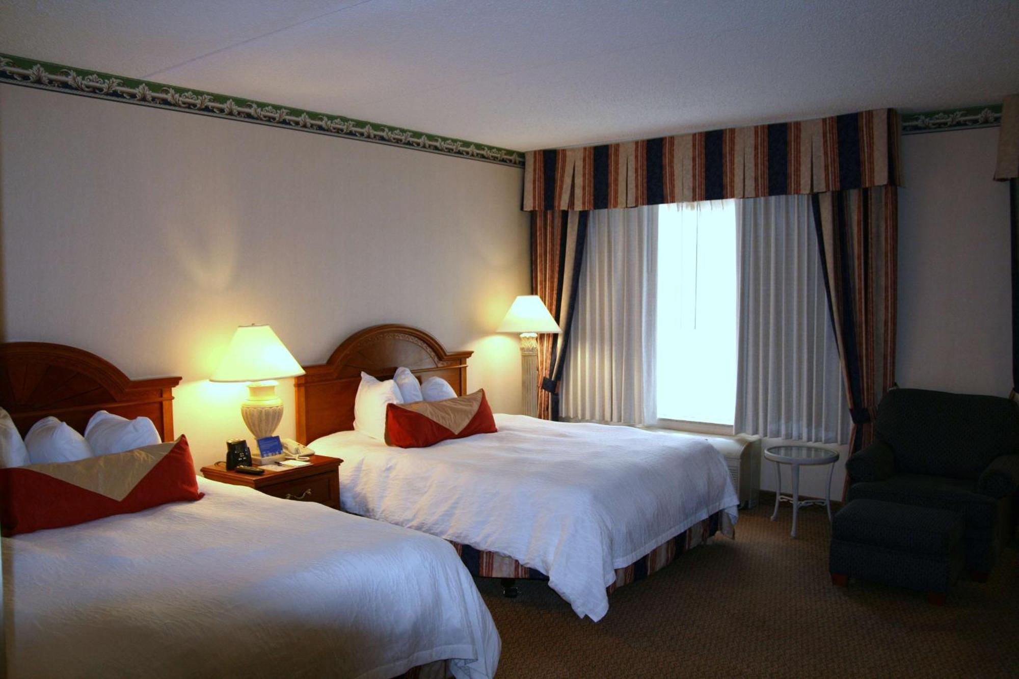 Hilton Garden Inn Secaucus/Meadowlands Exterior photo